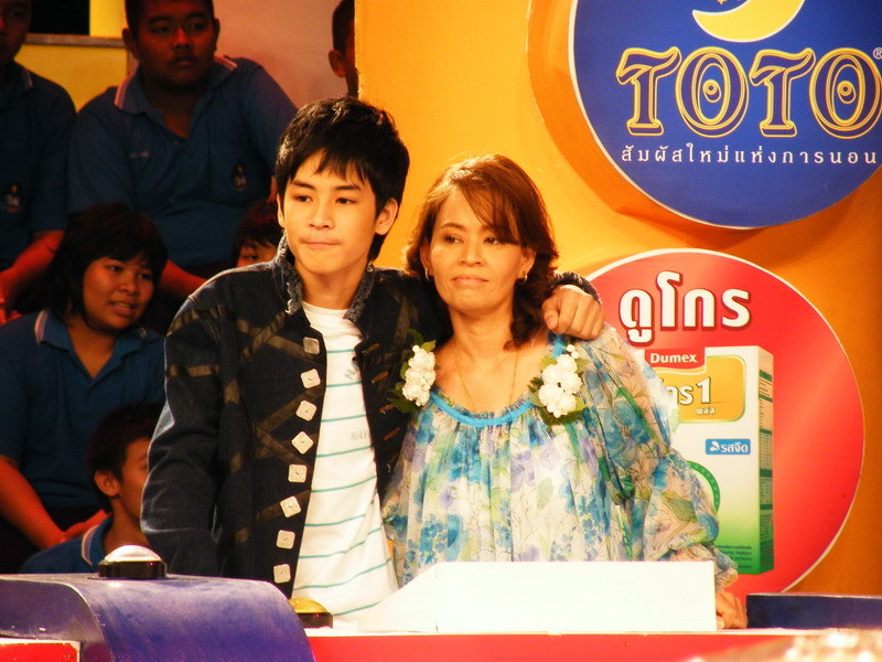 เก้า จิรายุ เก้า จิรายุ