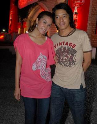 อีฟ พุทธธิดา เคน วงซีล