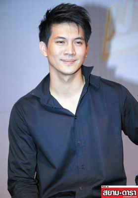 เคน ธีรเดช