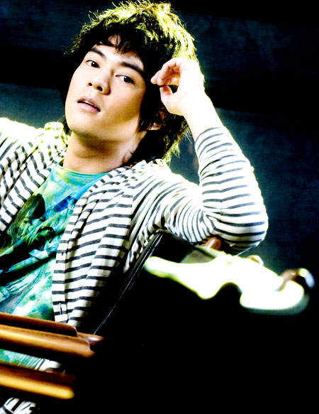 รูปดารา,แดน วรเวช ดานุวงศ์,แดน วรเวช