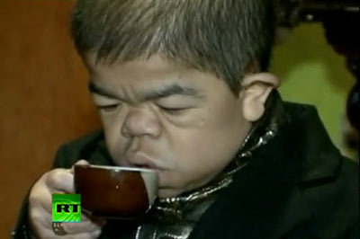 ชายตัวเตี้ยที่สุดในโลก