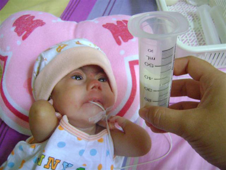 น้องโมเน่ต์