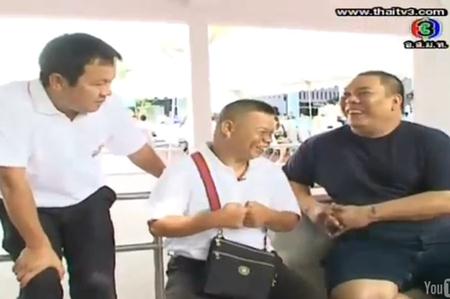 อภิรักต์ แซ่ฮ้อ ในกองถ่าย ภาพยนตร์ ยายสั่งมาใหญ่