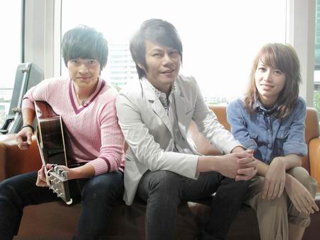 แหนม รณเดช หนึ่ง ณรงค์วิทย์ แอร์ กนิษฐิกา