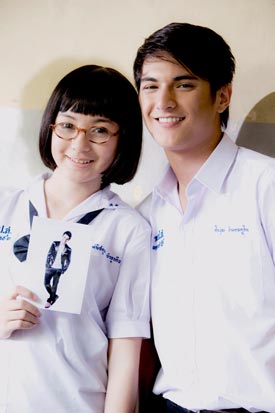 เบิร์ด ธงไชย MV เพลง อกมีไว้หัก เบิร์ด ธงไชย MV เพลง อกมีไว้หัก