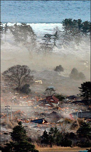 สึนามิญี่ปุ่น