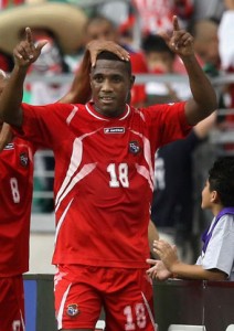 หลุยส์ โมเรโน หลุยส์ โมเรโน