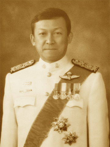 ร.ต.อ. ปุระชัย เปี่ยมสมบูรณ์