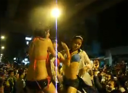 สงกรานต์สีลม สงกรานต์สีลม