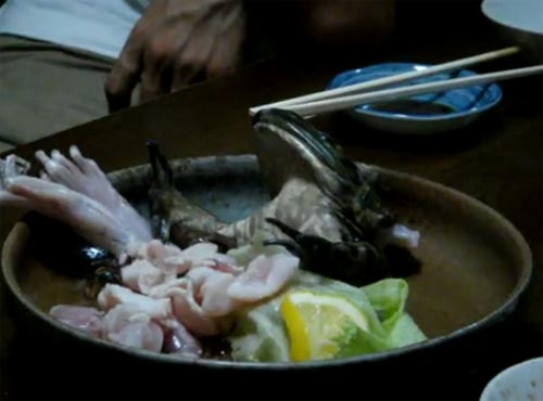 ซาชิมิ เมนูมีชีวิตสุดสยองจากญี่ปุ่น ซาชิมิ เมนูมีชีวิตสุดสยองจากญี่ปุ่น