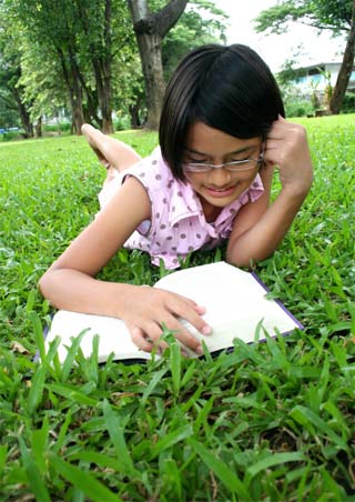 อ่านหนังสือ