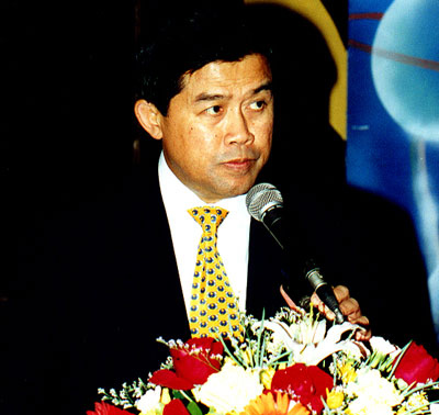 กร ทัพพะรังสี กร ทัพพะรังสี