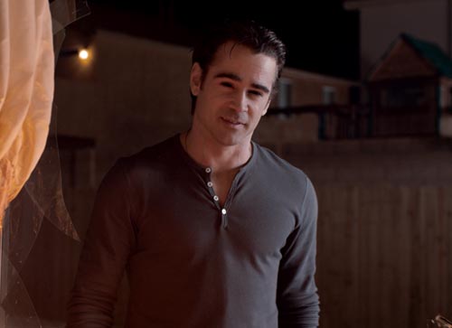 โคลิน ฟาร์เรลล์ โคลิน ฟาร์เรลล์