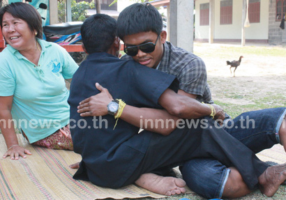 บัวขาว กลับสุรินทร์ ย้ำไม่หวนค่าย ป.ประมุข