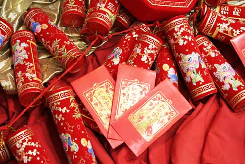 การจุดประทัด ในวันตรุษจีน