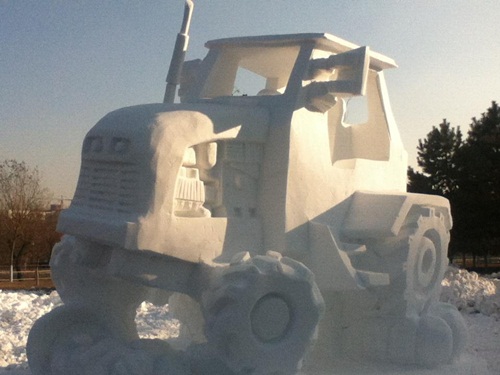 เจ๋งสุด ๆ ไทยคว้าแชมป์แกะสลักหิมะนานาชาติ