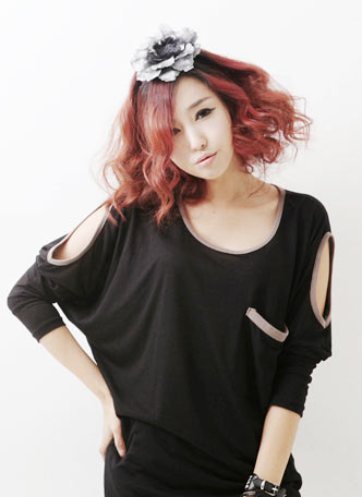 เสื้อไหล่เว้า