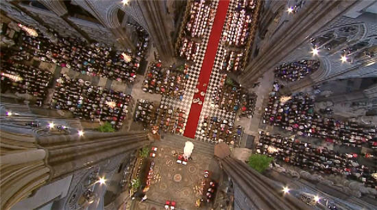 เกาะติด เจ้าชายวิลเลี่ยม แต่งงาน เคท มิดเดิลตัน