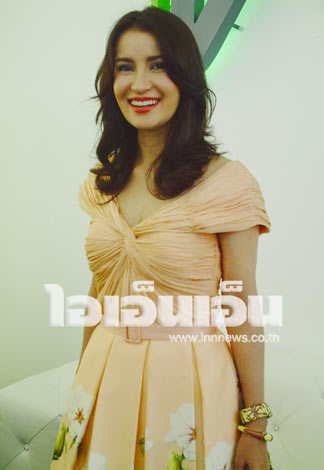 แอน ทองประสม