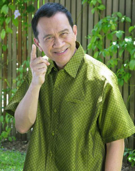 เศรษฐา ศิระฉายา