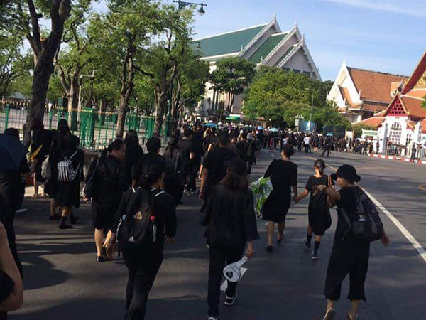 พิธีซ้อมย่อยริ้วขบวนพระบรมราชอิสริยยศ 15 ต.ค. 60 พิธีซ้อมย่อยริ้วขบวนพระบรมราชอิสริยยศ 15 ต.ค. 60