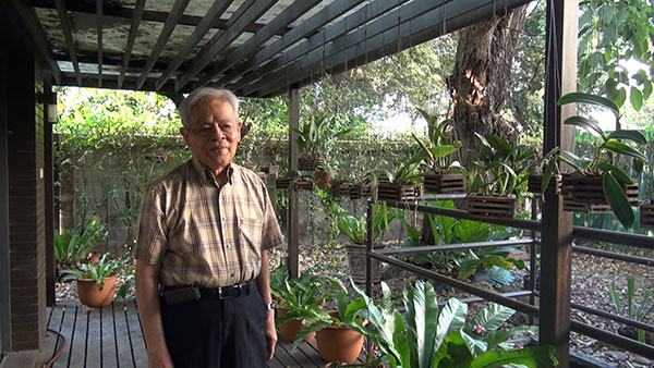 ศ.ระพี สาคริก บิดาแห่งกล้วยไม้ไทย เสียชีวิต ศ.ระพี สาคริก บิดาแห่งกล้วยไม้ไทย เสียชีวิต