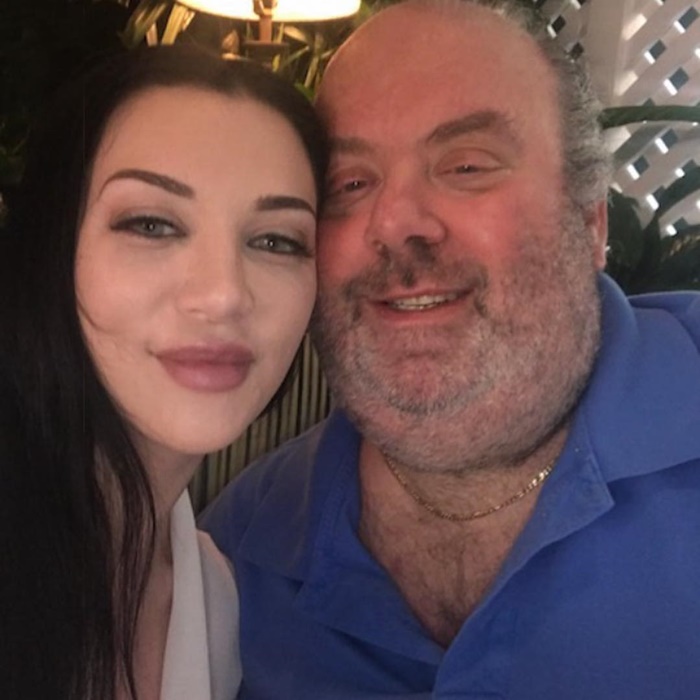 ไซด์ไลน์ไว้อาลัยเสี่ย ไซด์ไลน์ไว้อาลัยเสี่ย