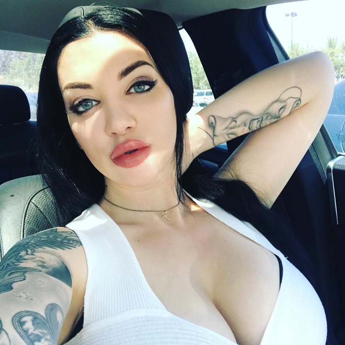 ไซด์ไลน์ไว้อาลัยเสี่ย ไซด์ไลน์ไว้อาลัยเสี่ย