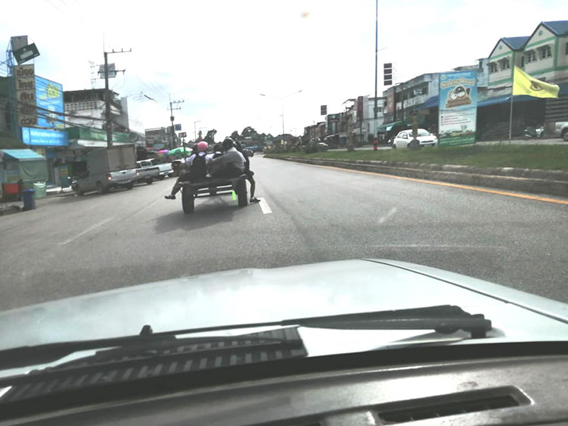 รถอีแต๋น รถอีแต๋น