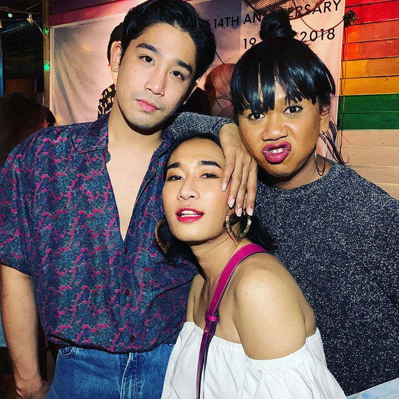 เซนติเมตร รถชน เซนติเมตร รถชน