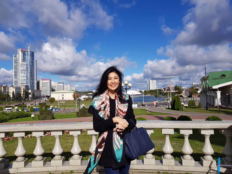 ยิ่งลักษณ์ ชินวัตร ยิ่งลักษณ์ ชินวัตร