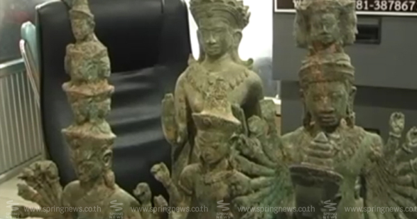 อึ้ง ! พบเทวรูป-พระพุทธรูปโบราณ ฝังใต้ดินกลางเมืองเชียงใหม่ อึ้ง ! พบเทวรูป-พระพุทธรูปโบราณ ฝังใต้ดินกลางเมืองเชียงใหม่