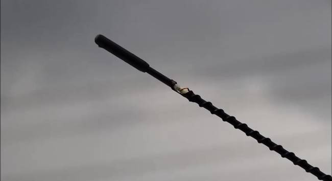 ฟ้าผ่าลงกลางรถ ฟ้าผ่าลงกลางรถ