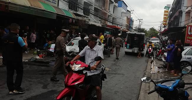 คนร้ายซุกยาไอซ์ยิงสู้ตำรวจ คนร้ายซุกยาไอซ์ยิงสู้ตำรวจ
