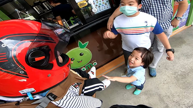 พ่อลูกอ่อน พ่อลูกอ่อน