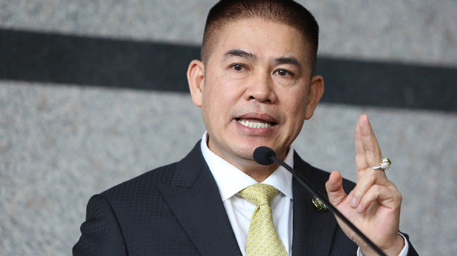 ธรรมนัส พรหมเผ่า ธรรมนัส พรหมเผ่า