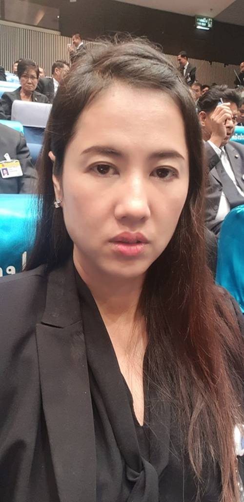 ปารีณา จัดหนัก ขยี้ปม ช่อ ปารีณา จัดหนัก ขยี้ปม ช่อ