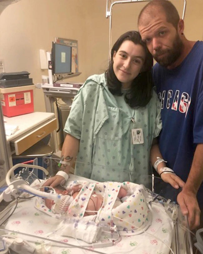 เด็กแรกเกิด เด็กแรกเกิด