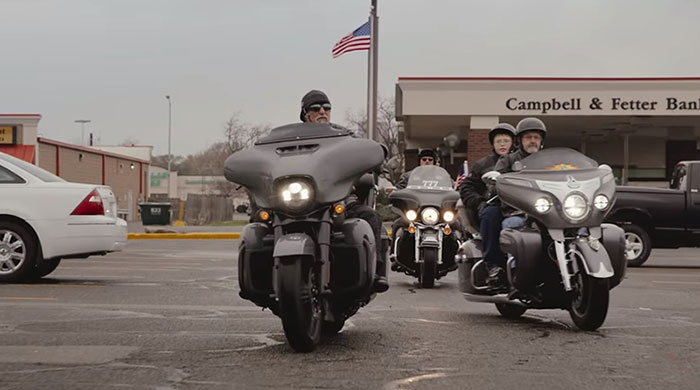 ช่วยเด็กโดนแกล้ง ช่วยเด็กโดนแกล้ง