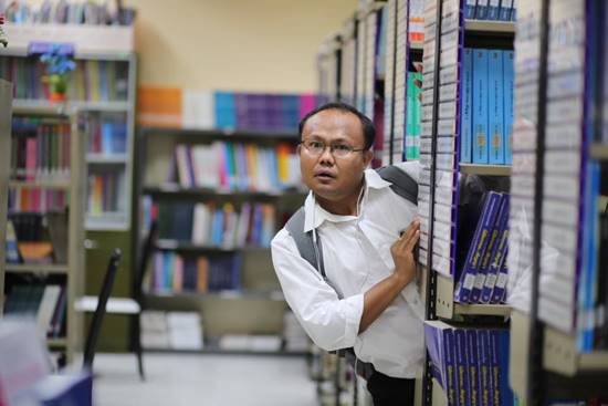 ผศ.ตรีเนตร สาระพงษ์ ผศ.ตรีเนตร สาระพงษ์