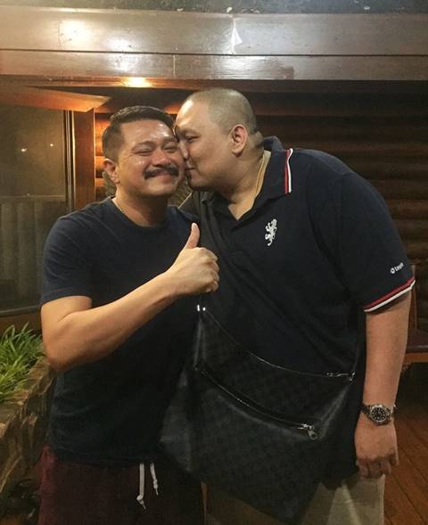 ปิดดราม่าสู้เพื่อลูก ! วัน อยู่บำรุง โชว์ภาพ ไผ่ วันพอยท์ หอมแก้ม ปิดดราม่าสู้เพื่อลูก ! วัน อยู่บำรุง โชว์ภาพ ไผ่ วันพอยท์ หอมแก้ม