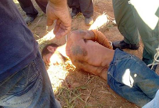 คดีช็อกโลก ไอ้หื่นฉุดเด็กหญิง 10 ขวบไปข่มขืน-ฆ่า ควักหัวใจอย่างโหด คดีช็อกโลก ไอ้หื่นฉุดเด็กหญิง 10 ขวบไปข่มขืน-ฆ่า ควักหัวใจอย่างโหด