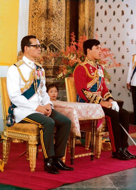 เปิดขั้นตอนการสืบราชสันตติวงศ์ ของรัชกาลที่ 10 เปิดขั้นตอนการสืบราชสันตติวงศ์ ของรัชกาลที่ 10