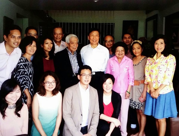 ศ.ระพี สาคริก ศ.ระพี สาคริก