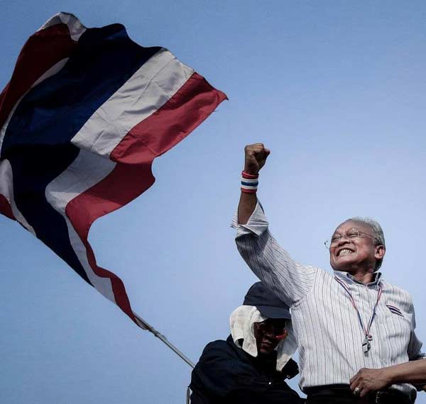 สุเทพ เทือกสุบรรณ สุเทพ เทือกสุบรรณ