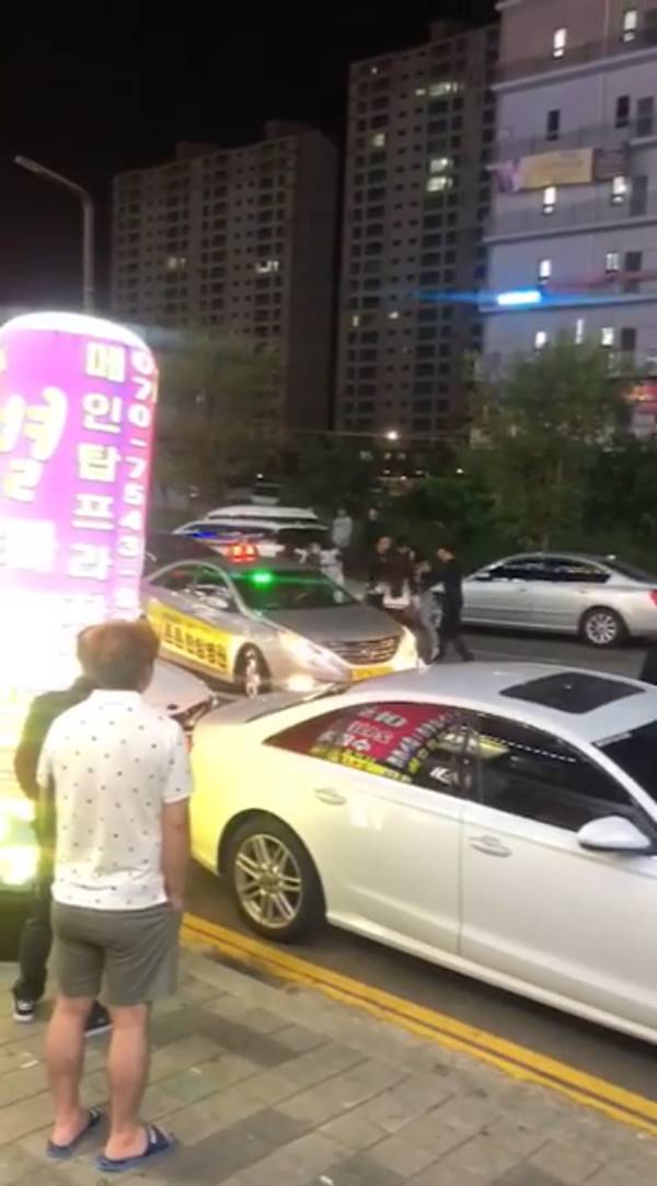 ผู้หญิงตบกัน ผู้หญิงตบกัน