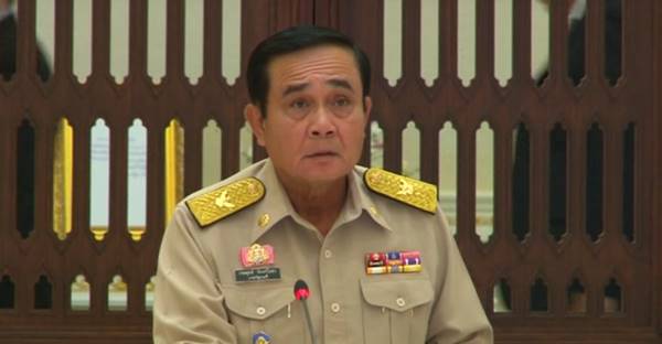 พล.อ. ประยุทธ์ จันทร์โอชา พล.อ. ประยุทธ์ จันทร์โอชา