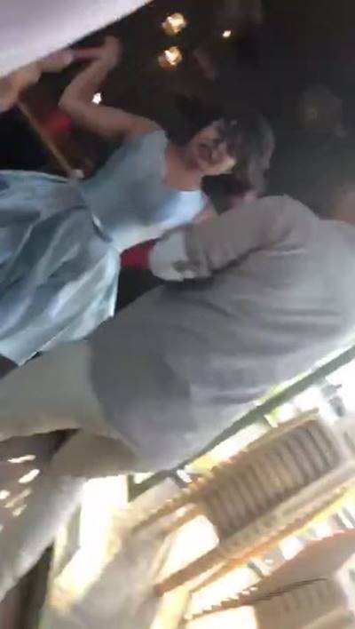 ลูกโป่งระเบิด ลูกโป่งระเบิด