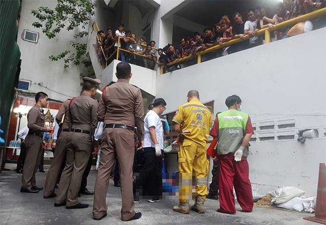 กระโดดลานจอดรถ กระโดดลานจอดรถ