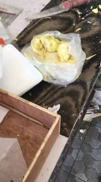 ทุเรียนตบหน้าลูกค้า ทุเรียนตบหน้าลูกค้า